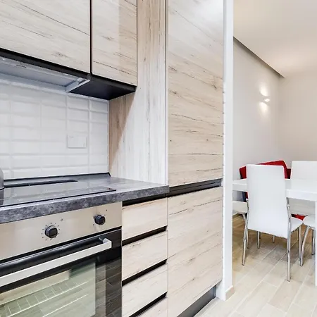 Oslavia House *